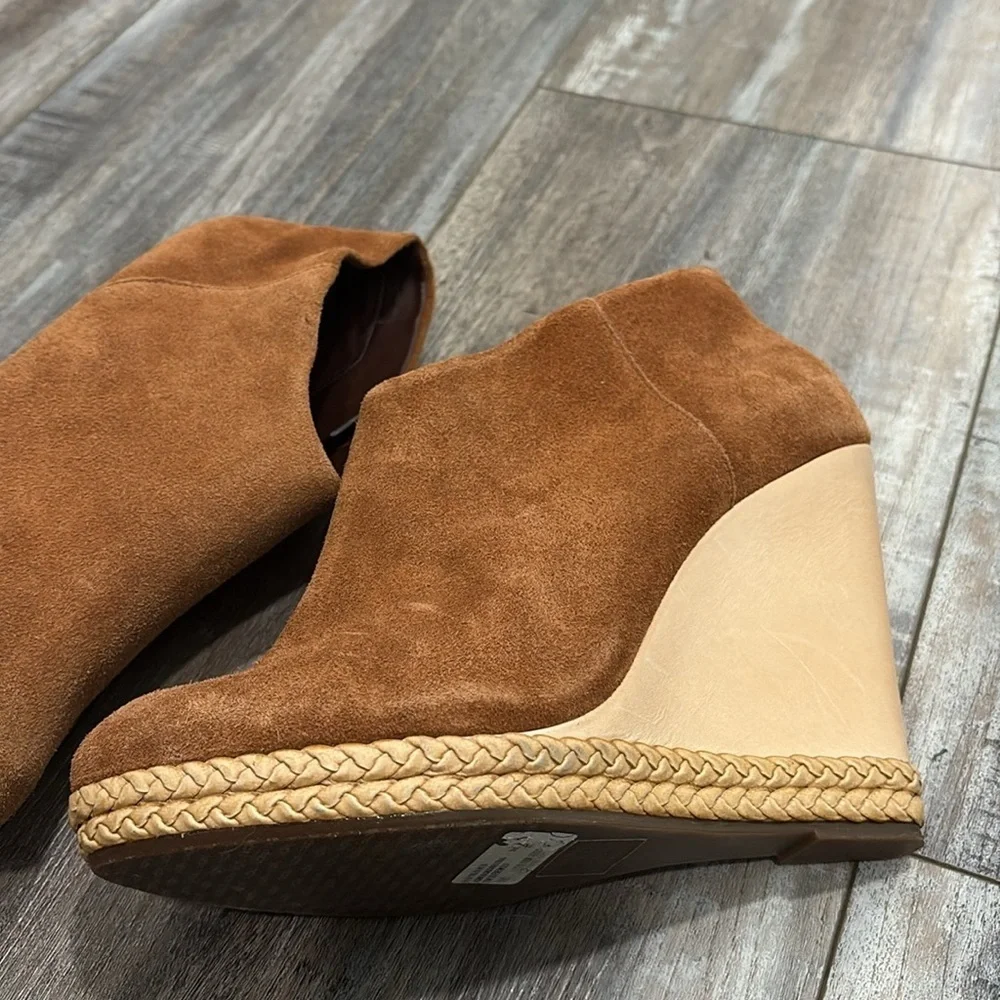 Schutz Belua Suede Wedge Bootie Size 10